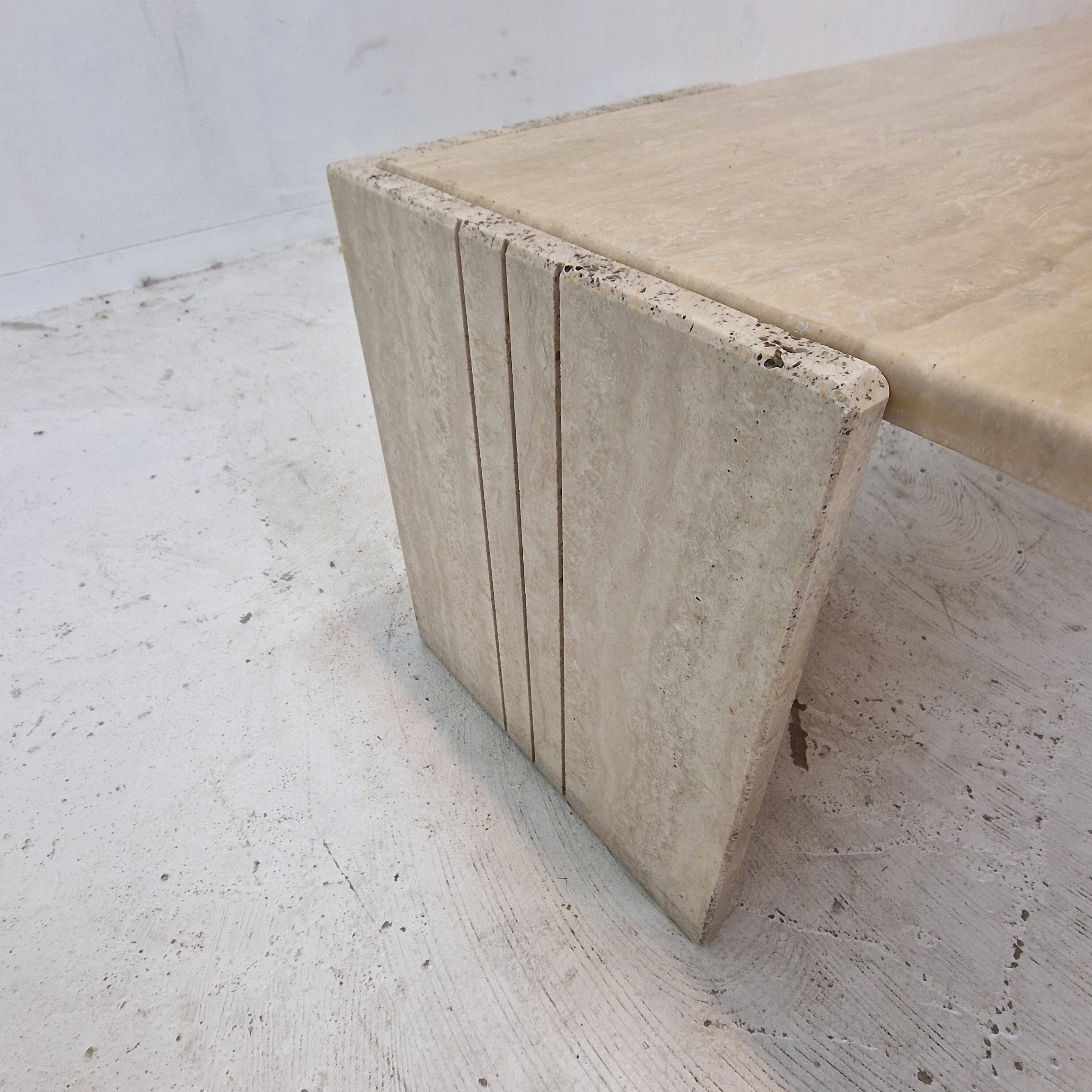 Italian Coffee Table in Travertine, 1980s