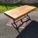 Table basse brutaliste, art populaire année 20