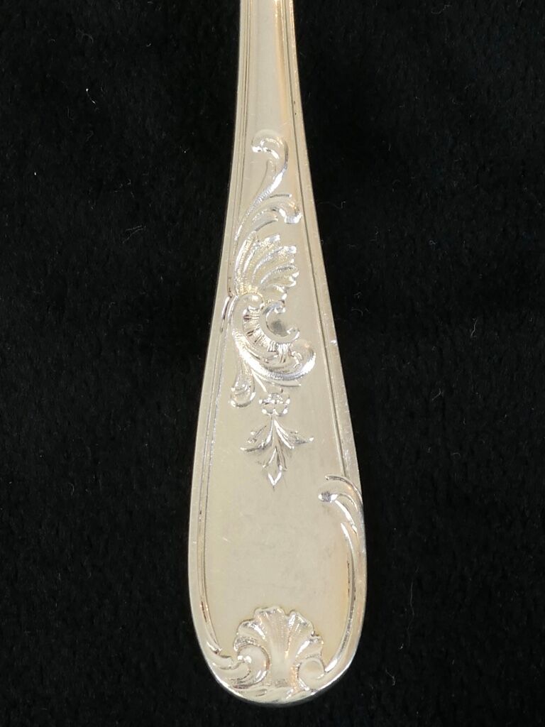 12 large spoonfuls in silver metal LOUIS XV Style MARLY
