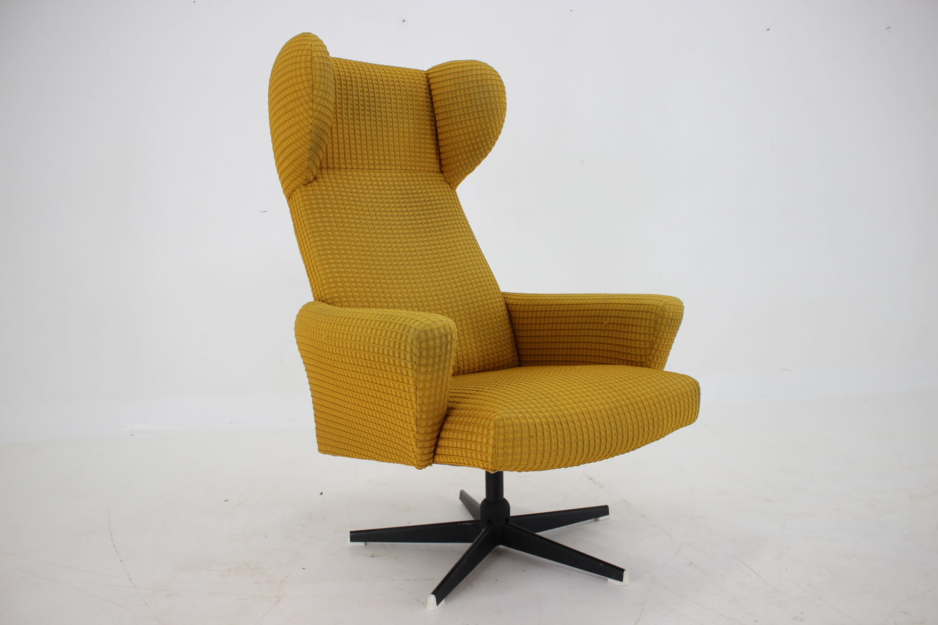 1970s Swivel Wing Chair, Czechoslovakia