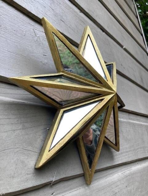 Miroir en forme d'étoile