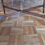 Table basse ovale en placage d’acajou