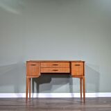 Midcentury Lebus 'link' dresser in oak