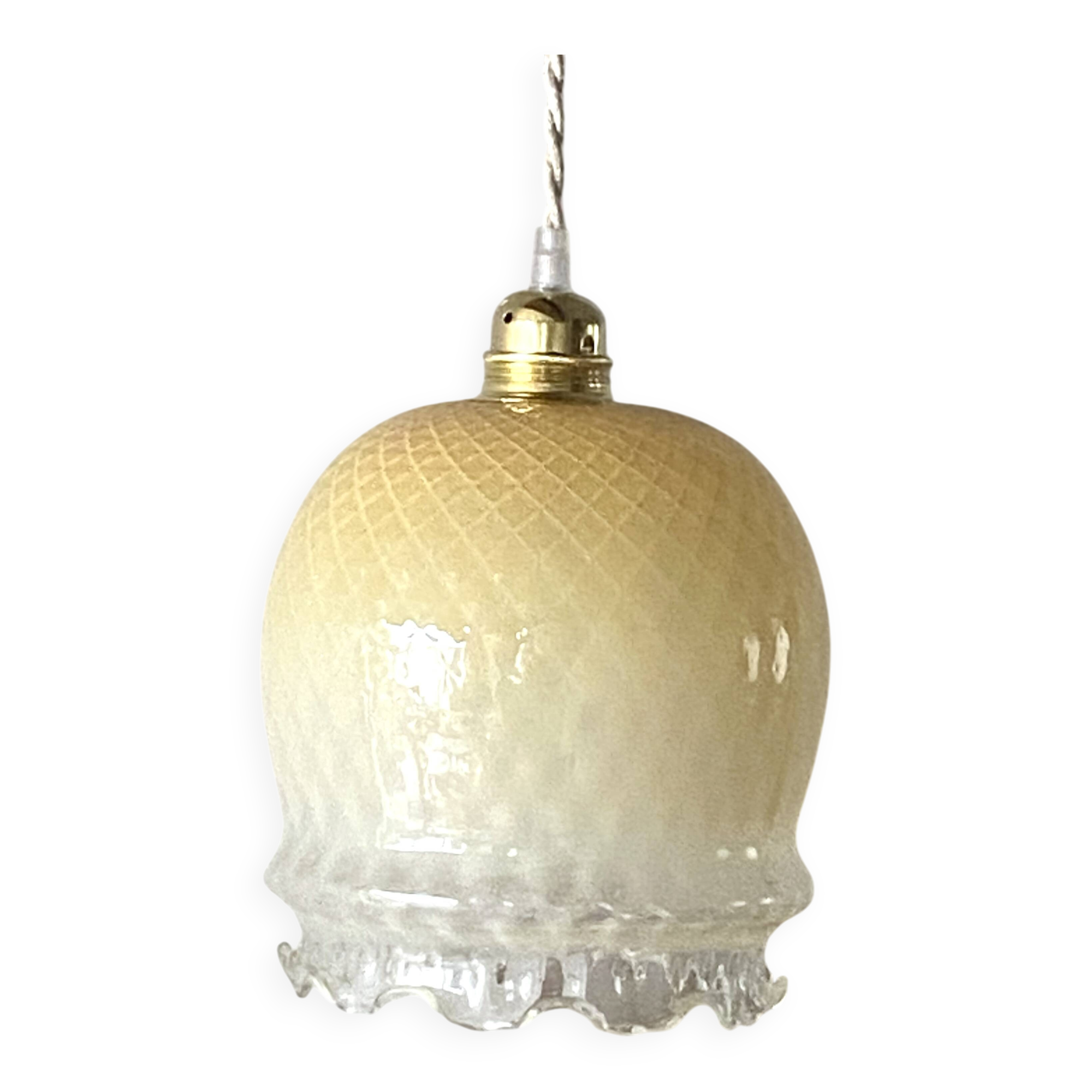 Vanilla pendant light