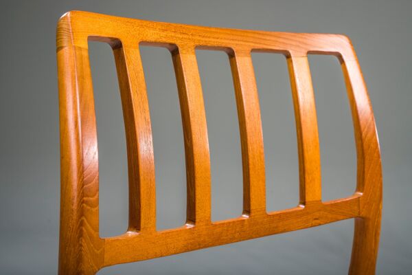 Chaises de salle à manger modèle 83 en teck par Niels Otto Møller pour J.L. Møllers, années 1960, lot de 6