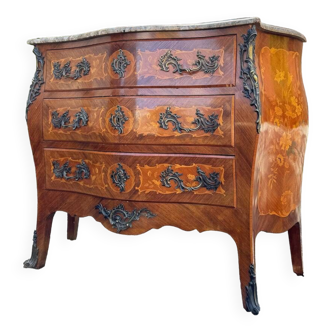 Commode De Style Louis XV En Marqueterie De Fleur