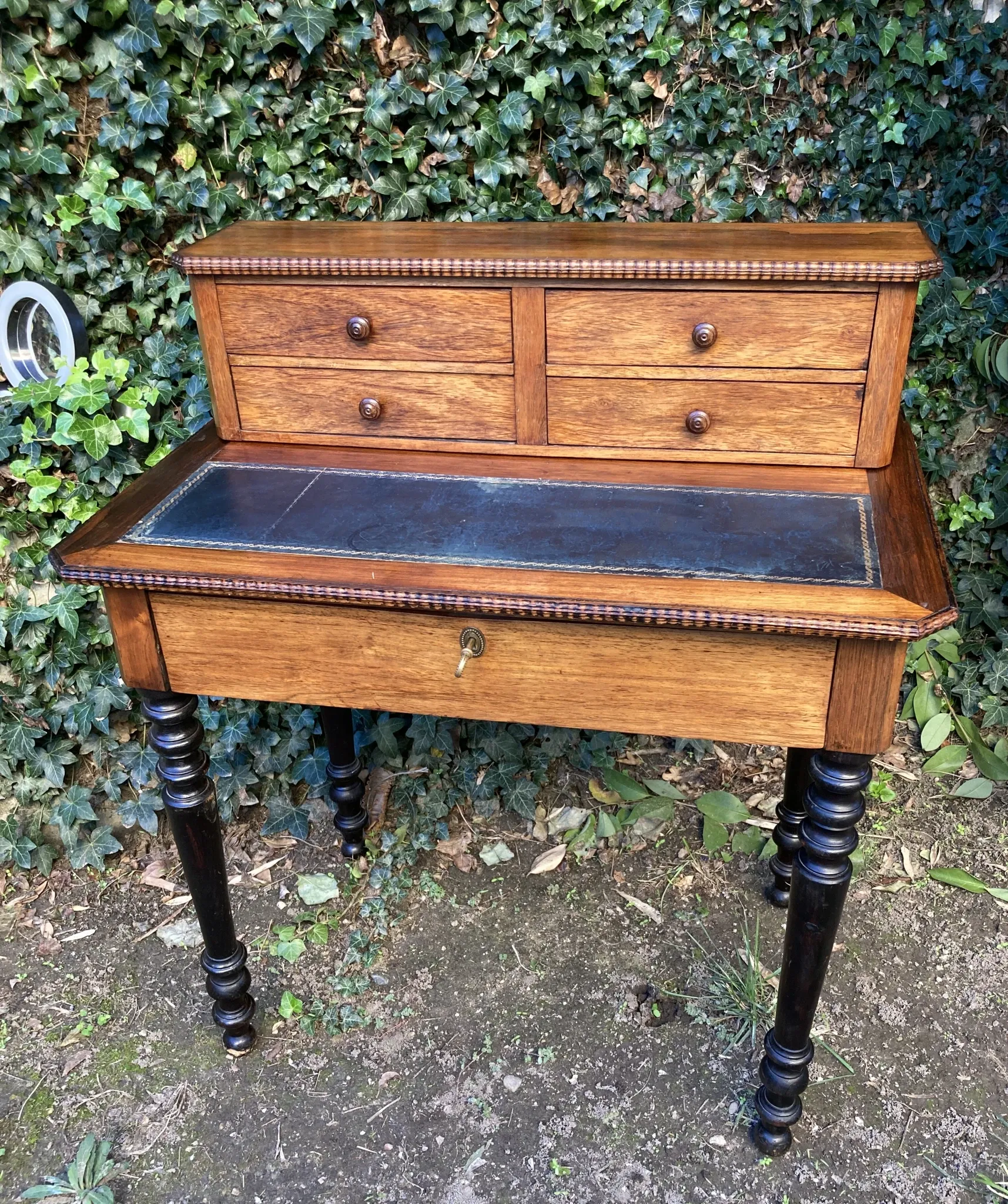 Antique graduated desk - 19th century - small size