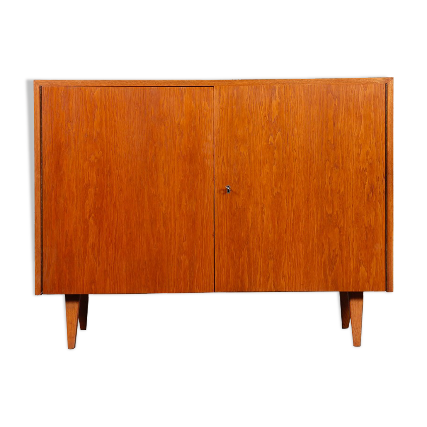 Czech vintage dresser edited by drevozpracujici podnik, 1960