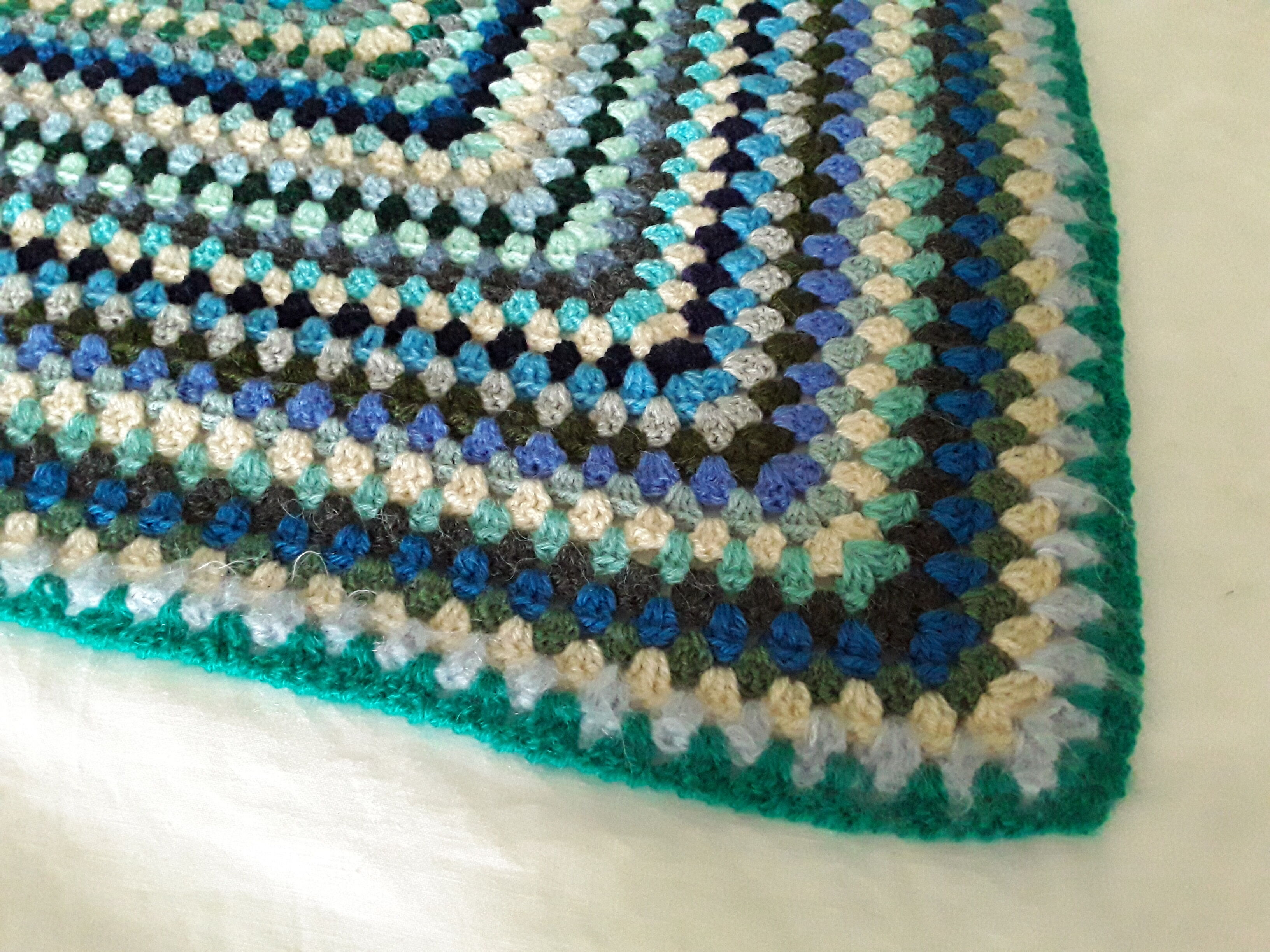 Vintage crochet plaid