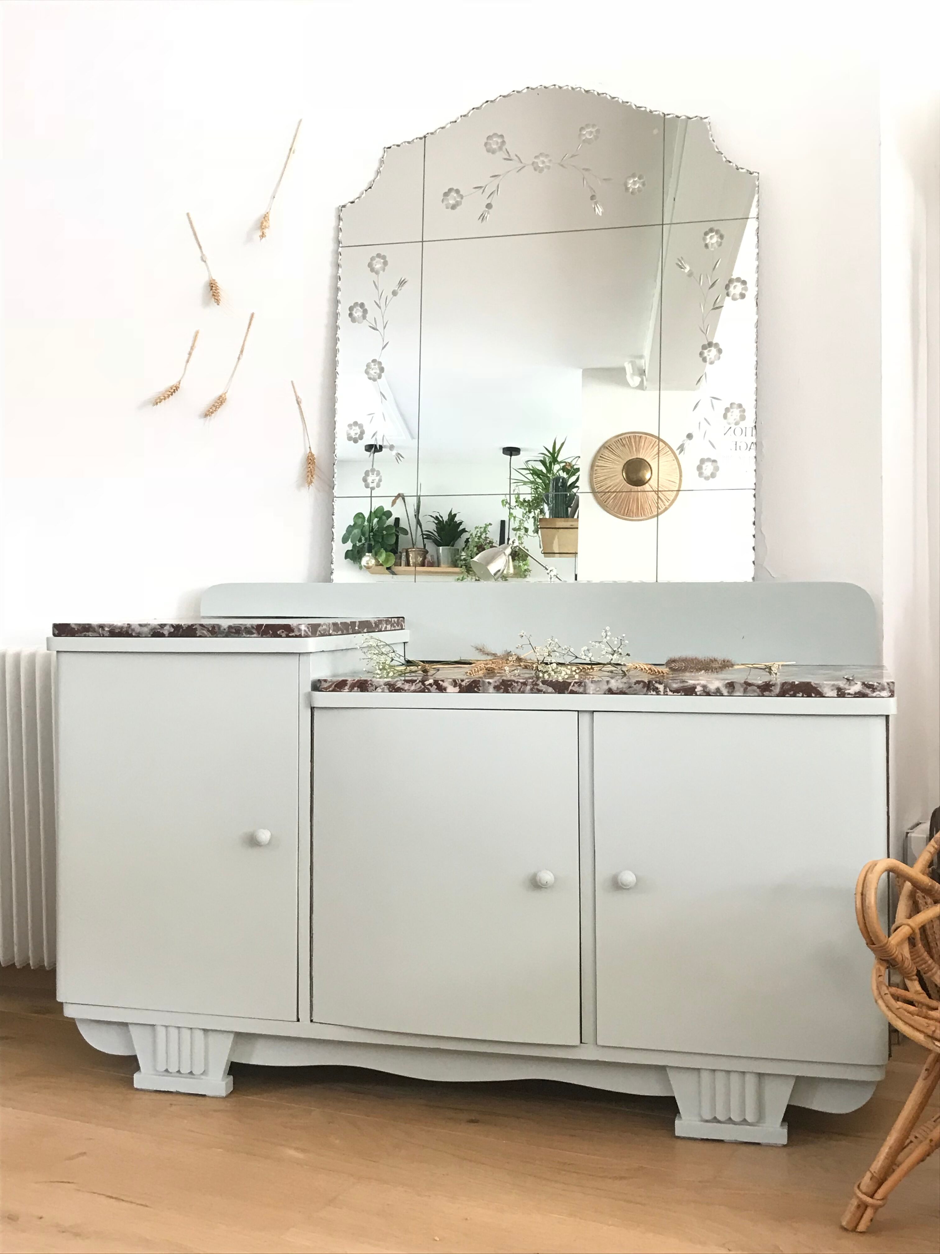 Coiffeuse vert d’eau