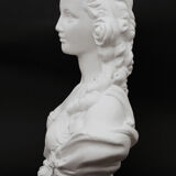 Female bust in white plaster 18th century