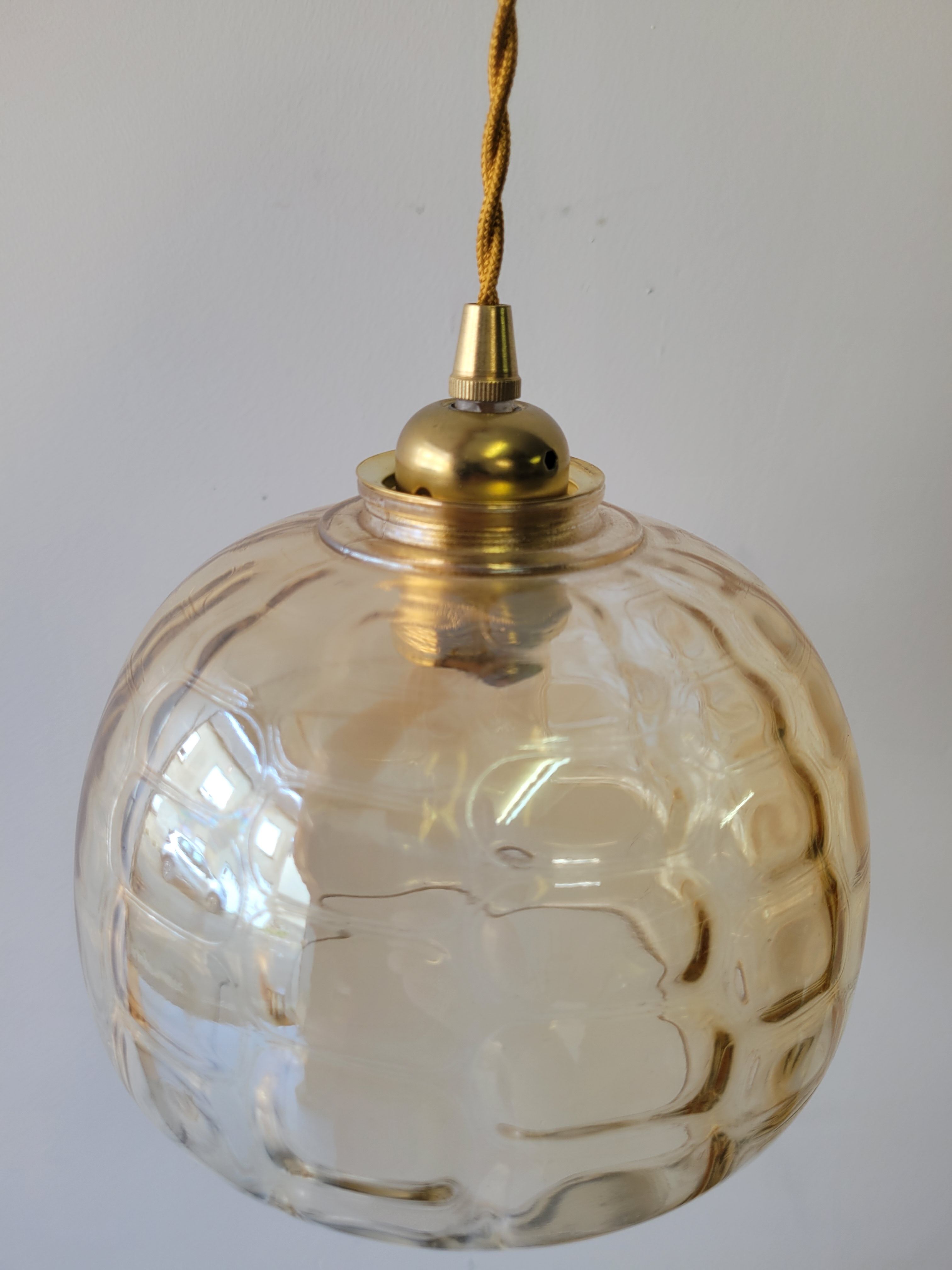 Suspension en verre fumé