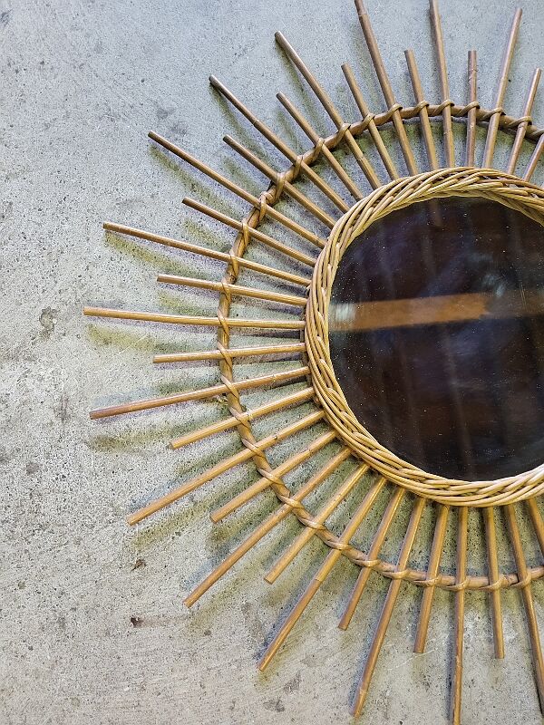 Round rattan mirror 1970