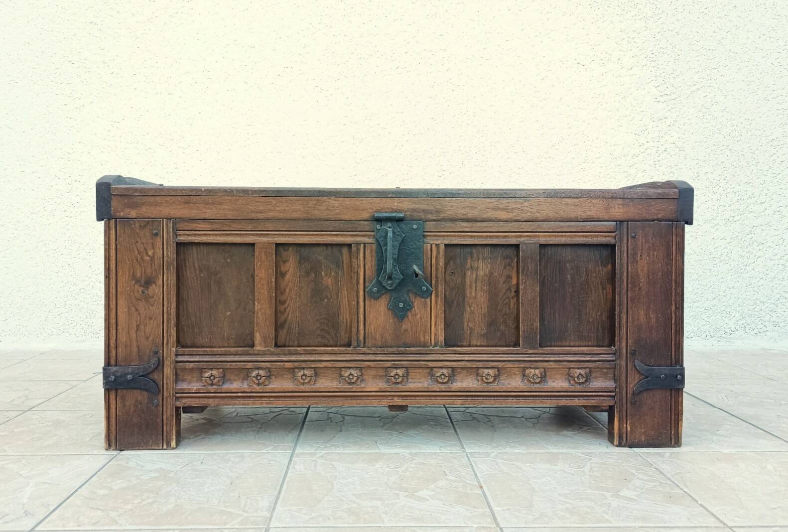 Rustic solid oak chest