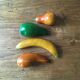 4 fruits décoratifs en bois