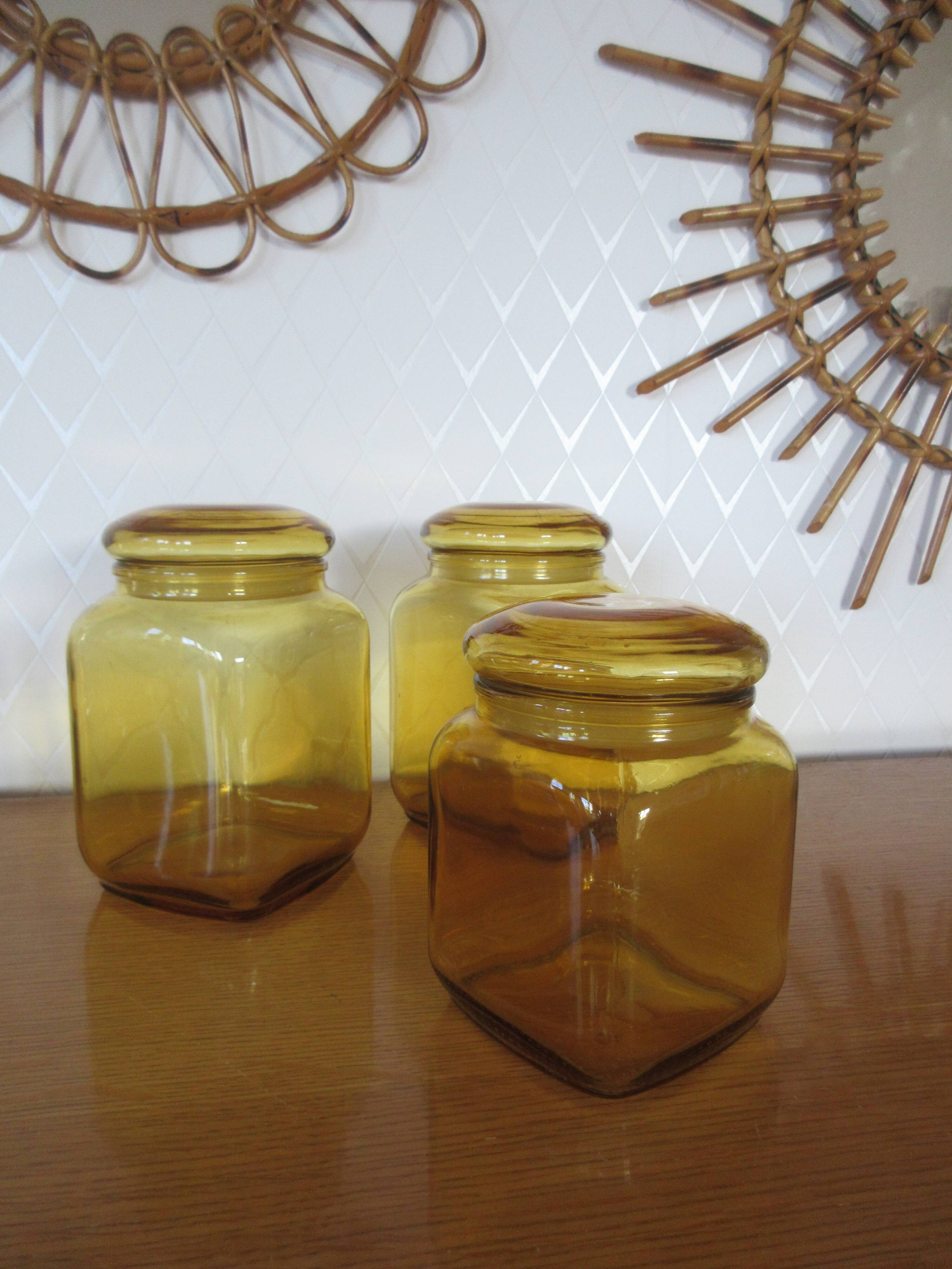 Ensemble de trois pots bocaux en verre jaune vintage