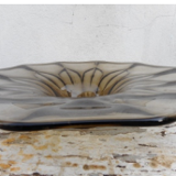 Plat en verre fumé