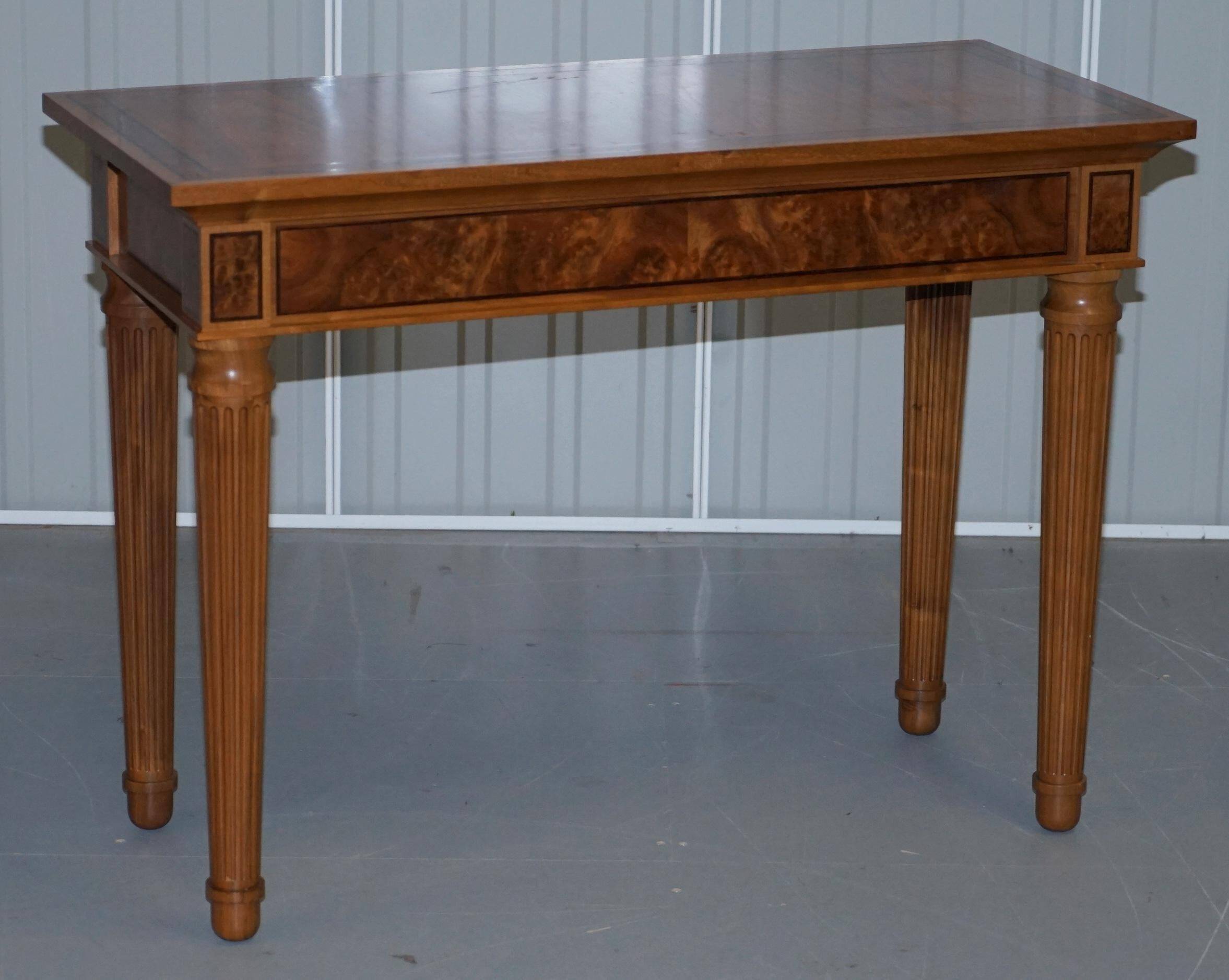 Pair of console tables David Linley 1993 walnut burr