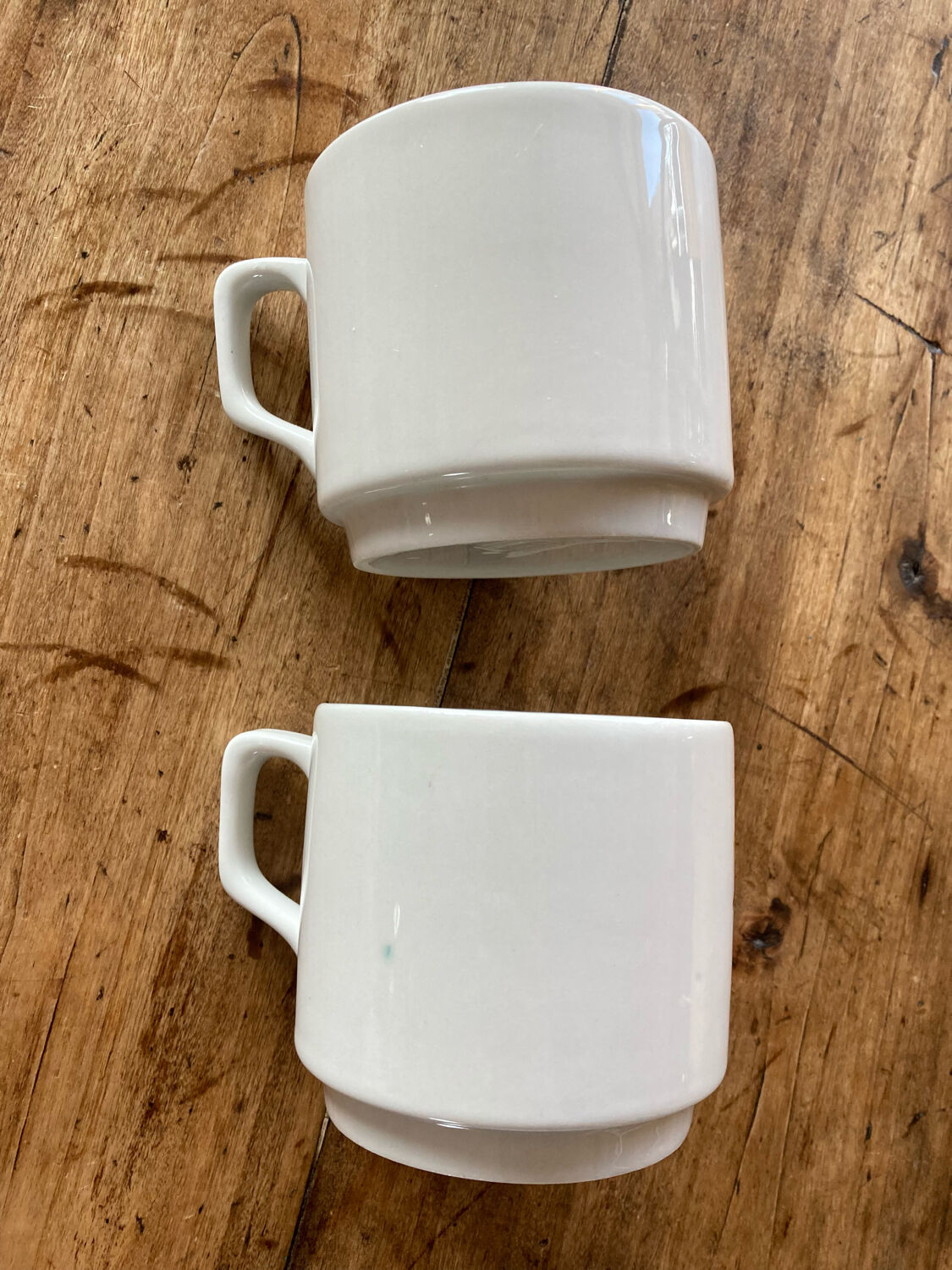 Vintage cups toghana orange flower