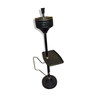 Magazine holders documents on foot ashtray