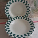 Suite de 5 plates Digoin checkerboard pattern