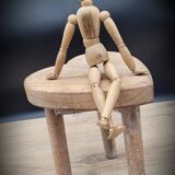 Heart tripod stool