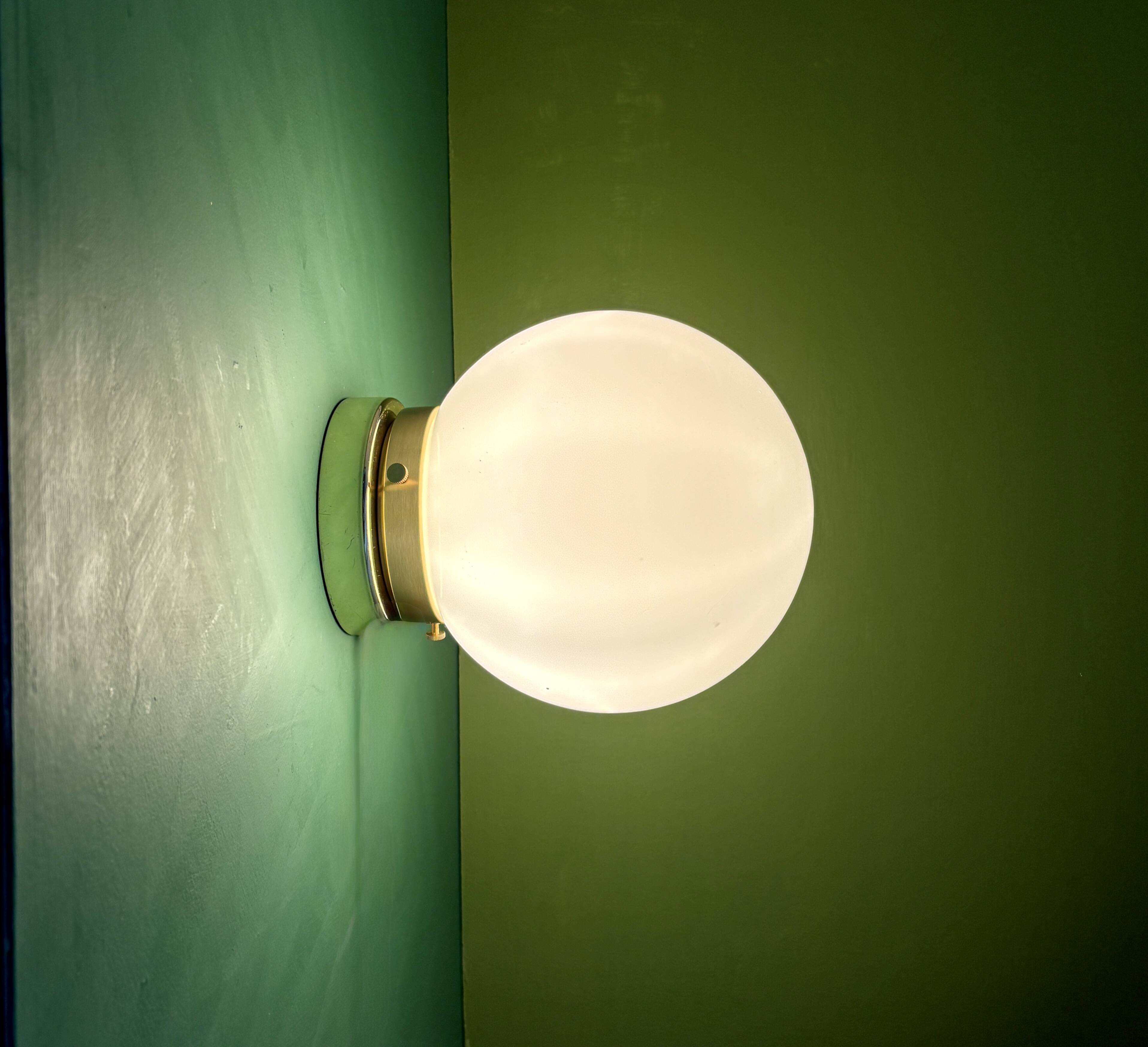 Vintage wall or ceiling light globe in white opaline.