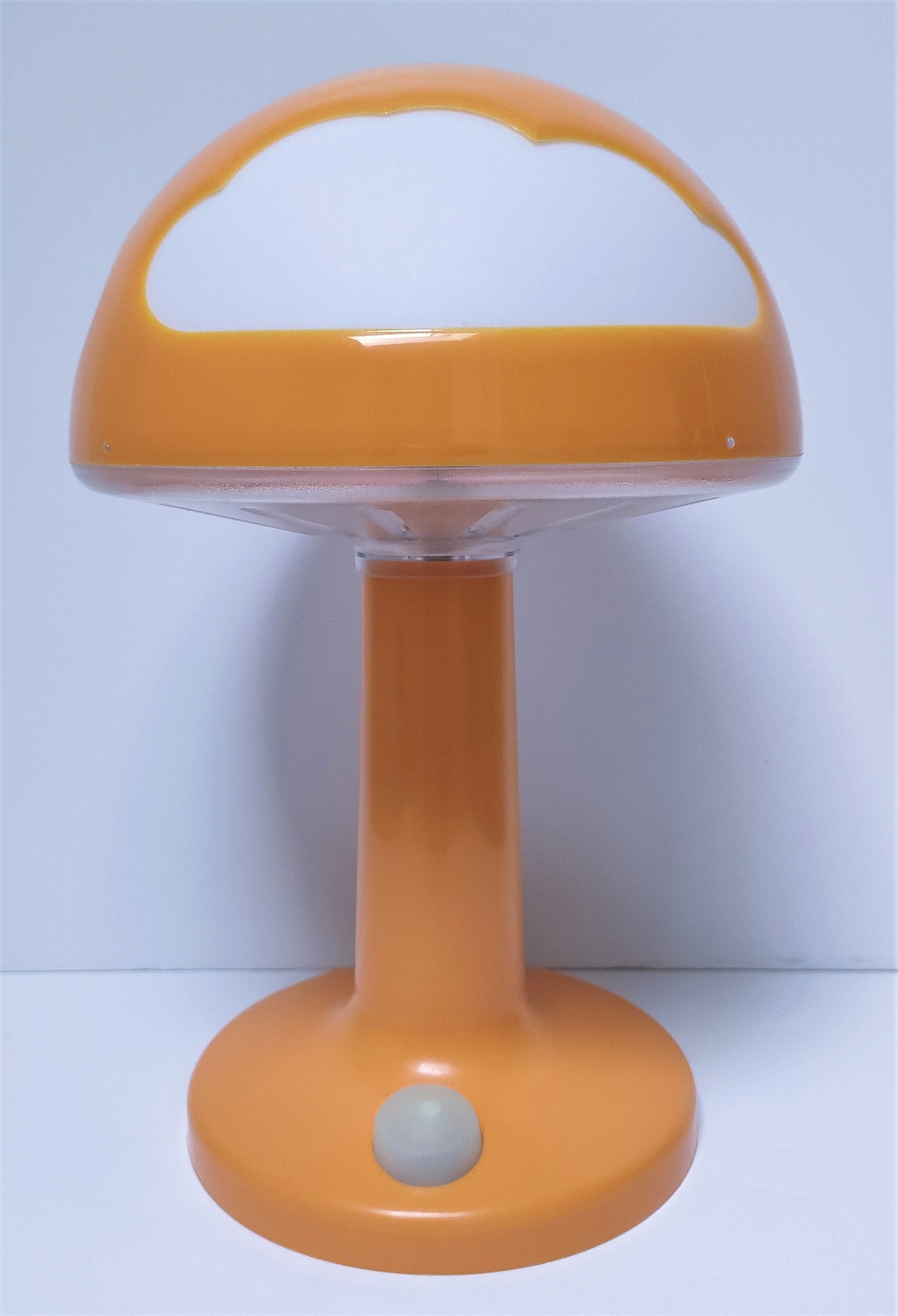 Skojig orange cloud lamp Ikea design Henrik Preutz