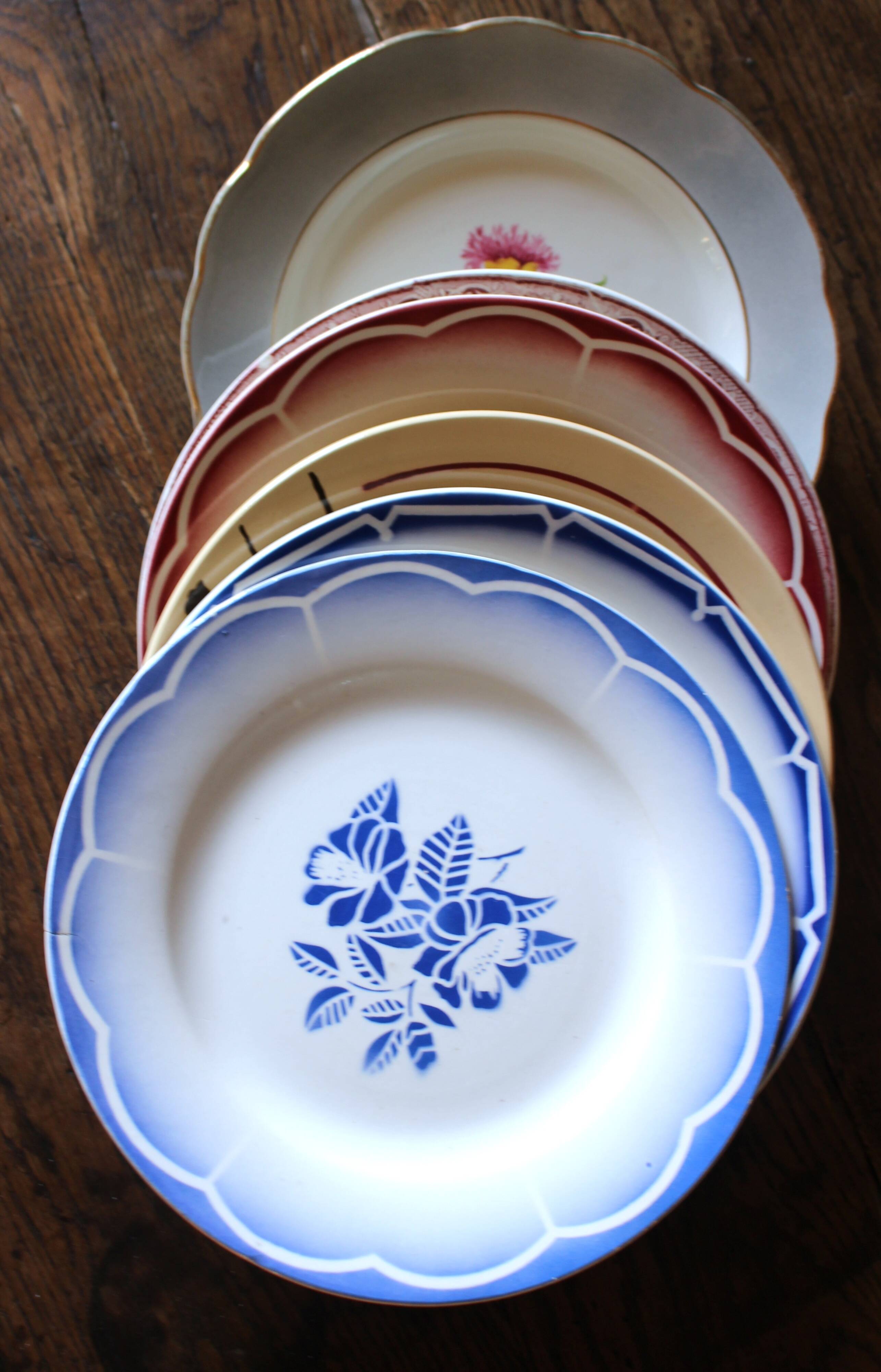 6 mismatched flat plates Marsac Canebière Fontanges Digoin Sarreguemines