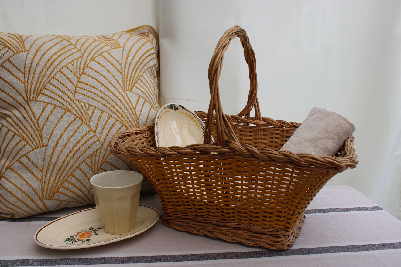 Wicker basket
