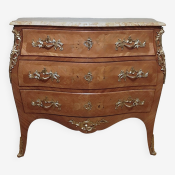 Commode tombeau en marqueterie de style Louis XV