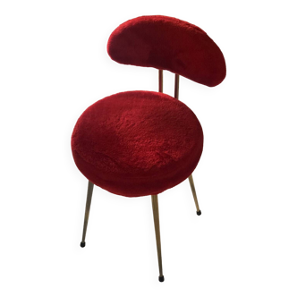 Red moumoute chair in vintage golden iron