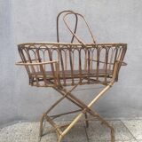 Wicker cradle