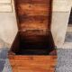 Ancien coffre en bois de palissandre des indes