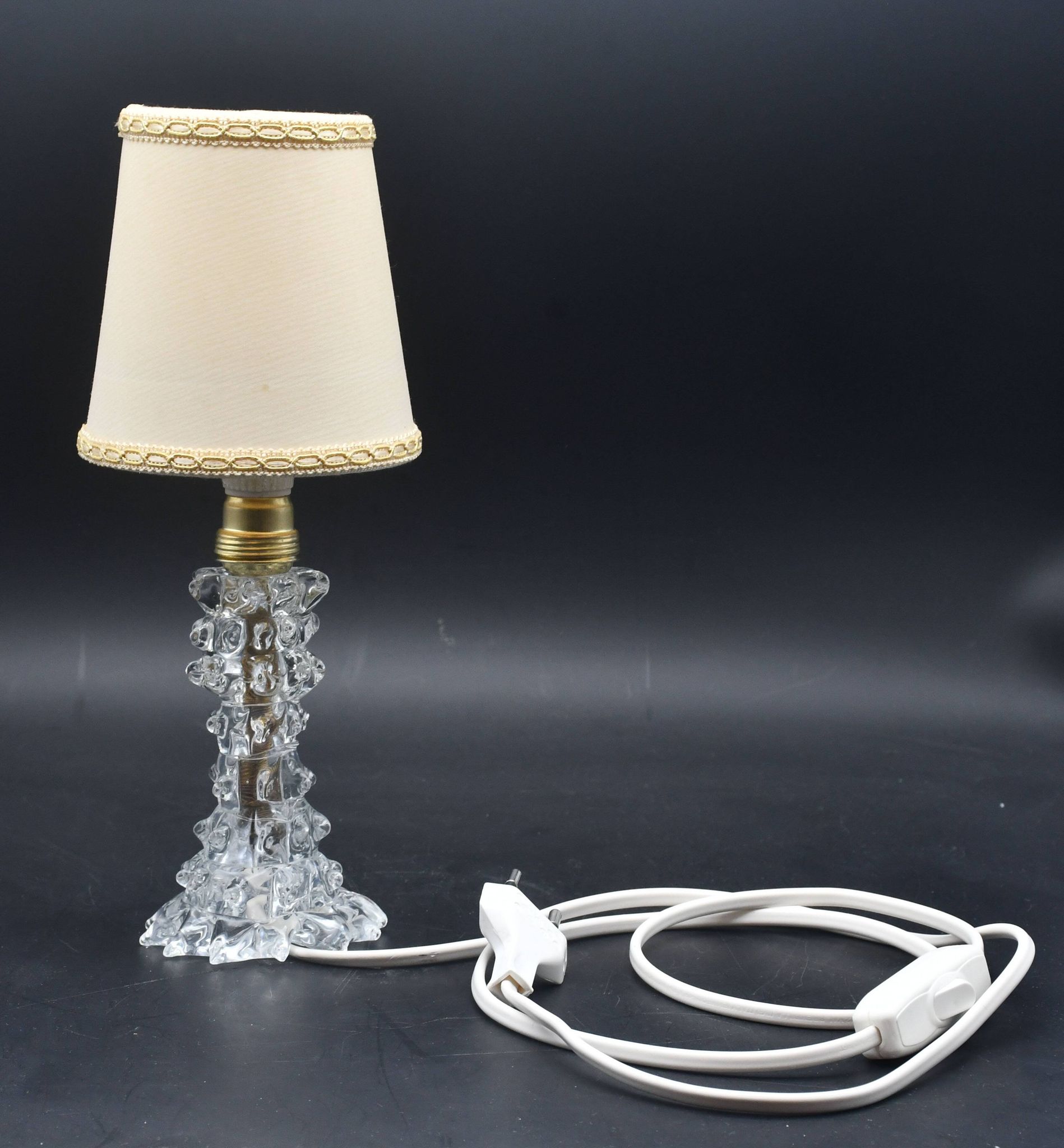 Charming Table Lamp in Rostrato Murano Glass Vase for Barovier & Toso, 1940s