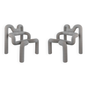Pair of Gray Ekstren Armchairs - Comfort and Style