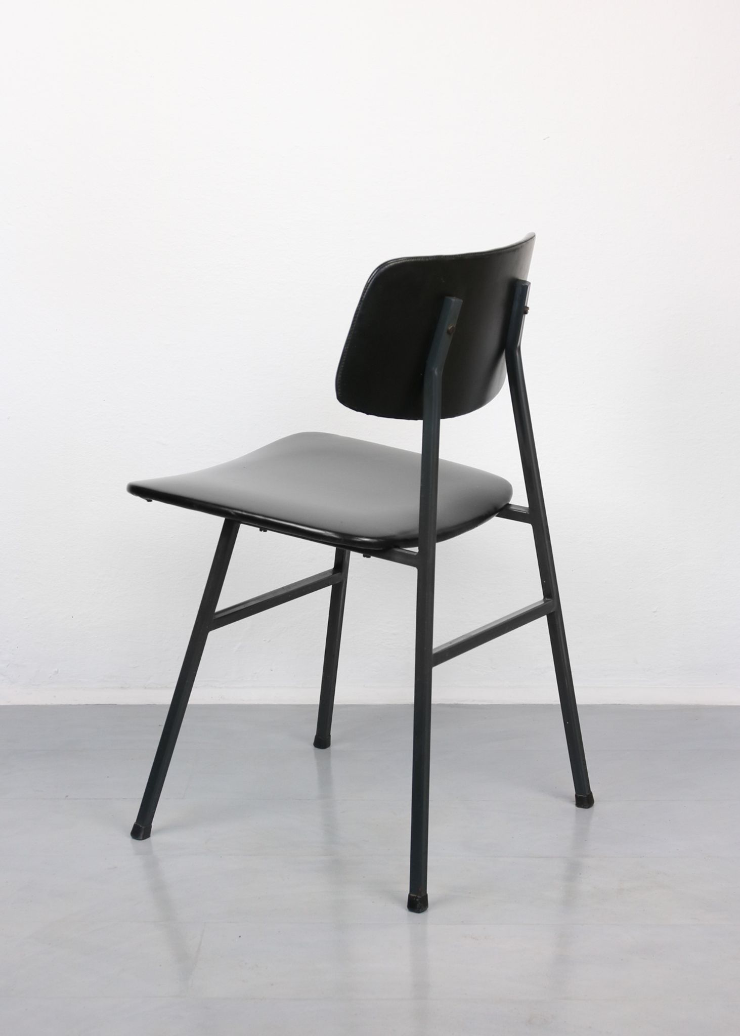 Mid-Century Minimalist Dining / Desk Chair