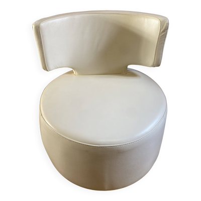 Fauteuil cuir blanc, Chateau d'Ax, parfait état