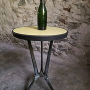 Table bistrot Art déco française REX avec plateau en bakélite, vers 1930