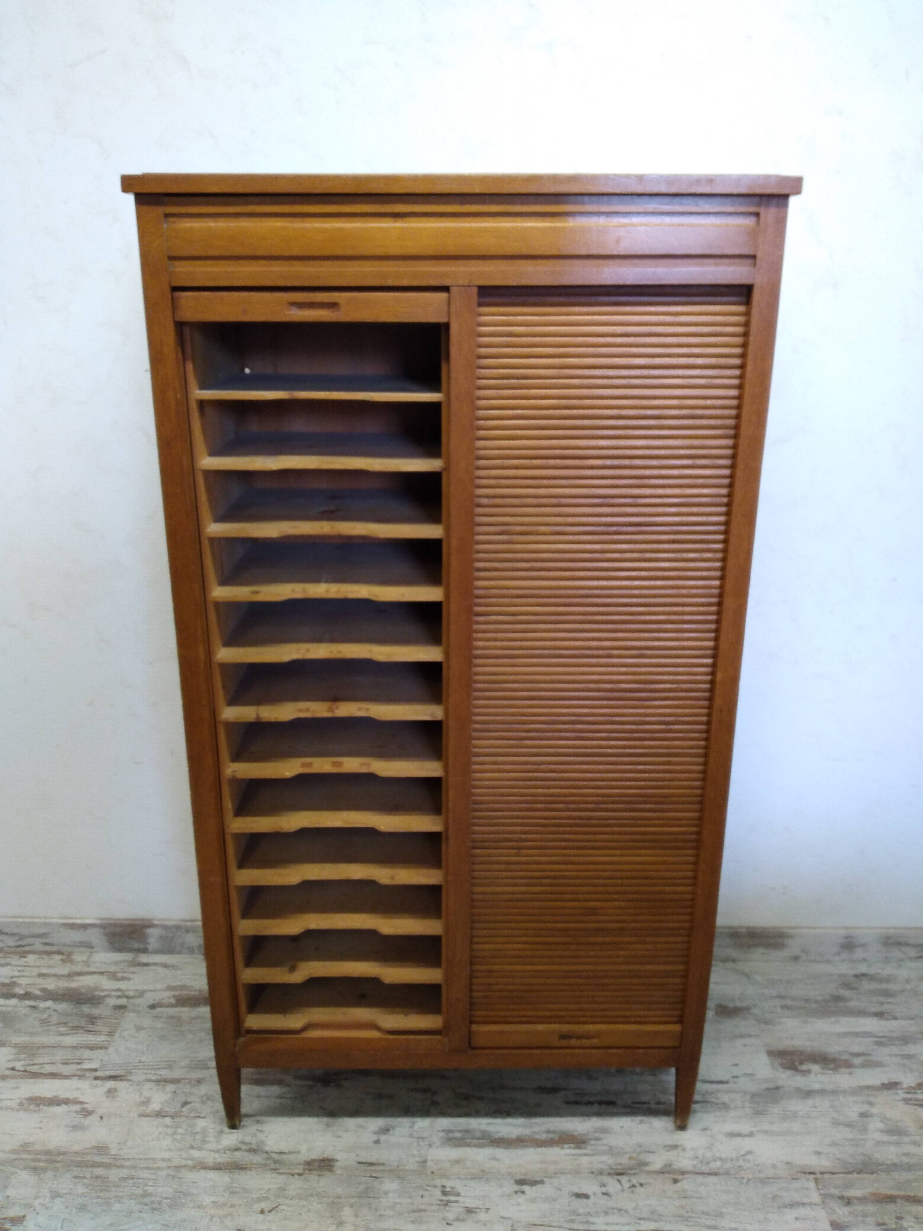 Atypical double curtain file cabinet