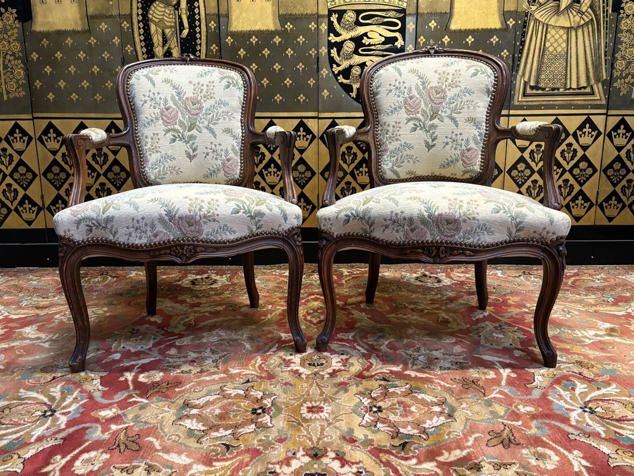 Paire de cabriolets louisXV