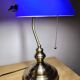 Lampe de banquier vintage en cristal bleu années 80