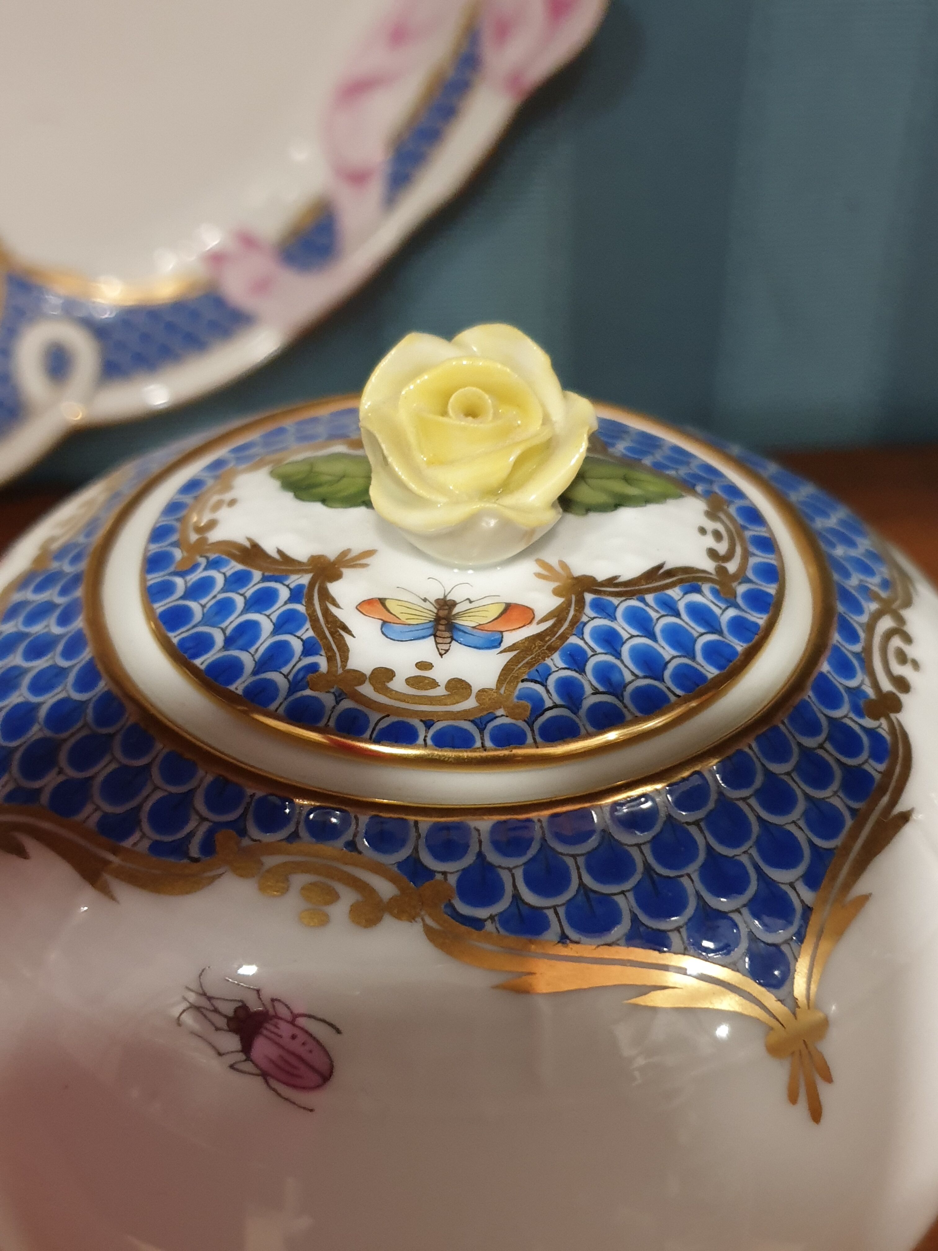 Fine porcelain Budapest porcelain, Herend Hungary