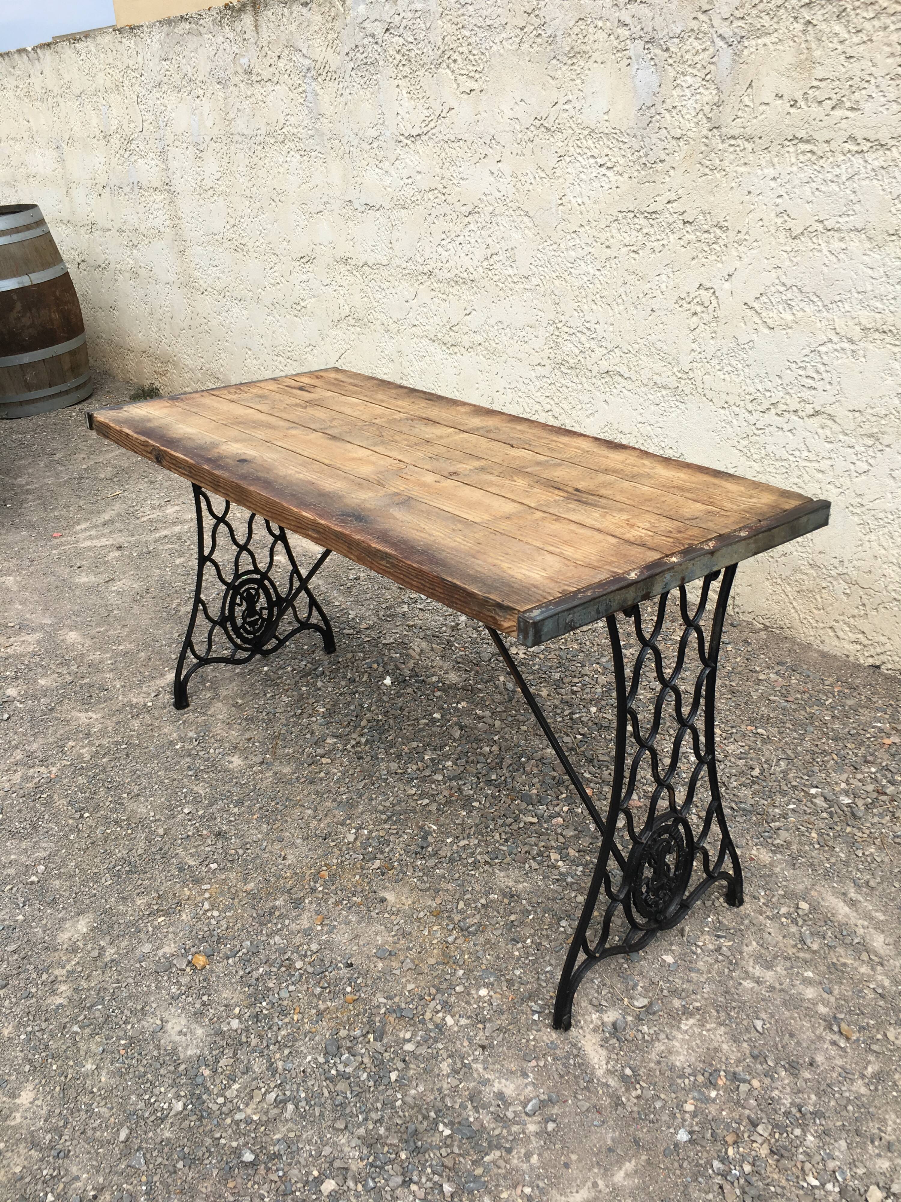Bistro table