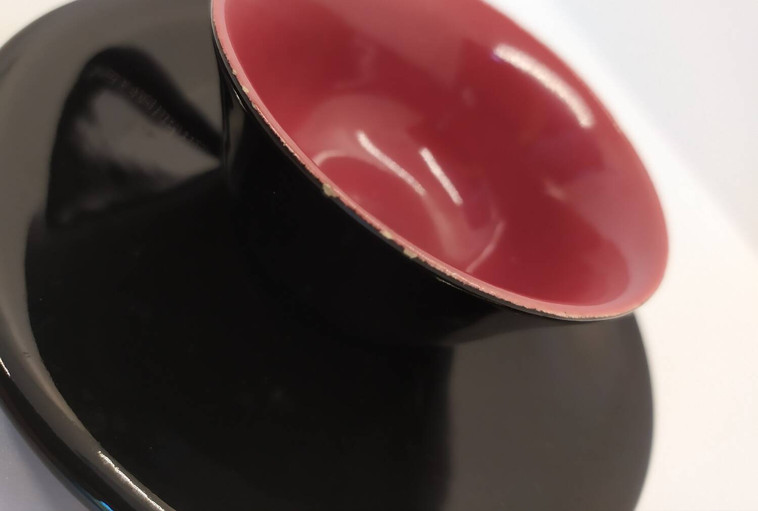 Set of 7 cups and saucers from the 50s.