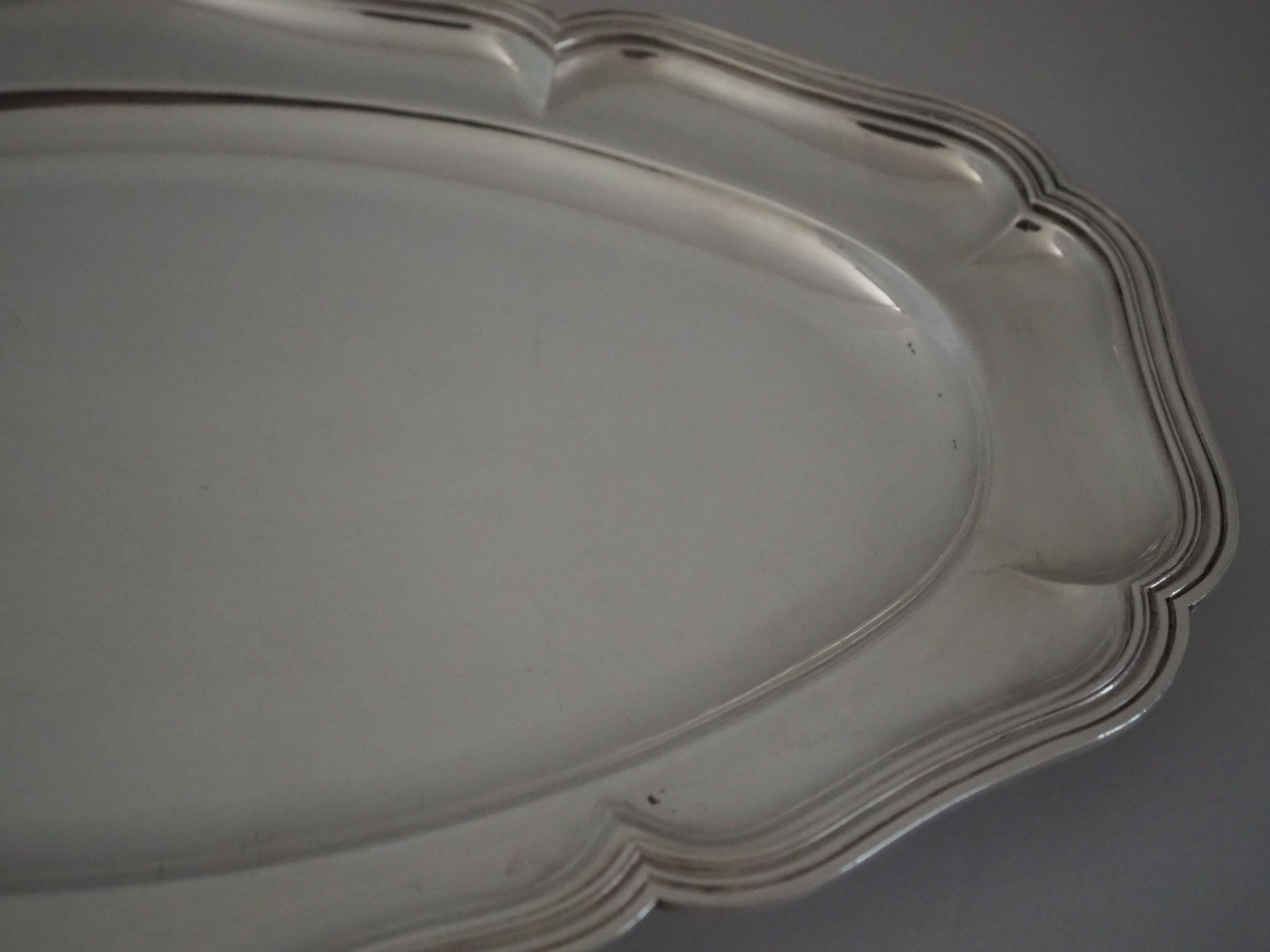 Oval-shaped dish, chinon fillets collection, christofle