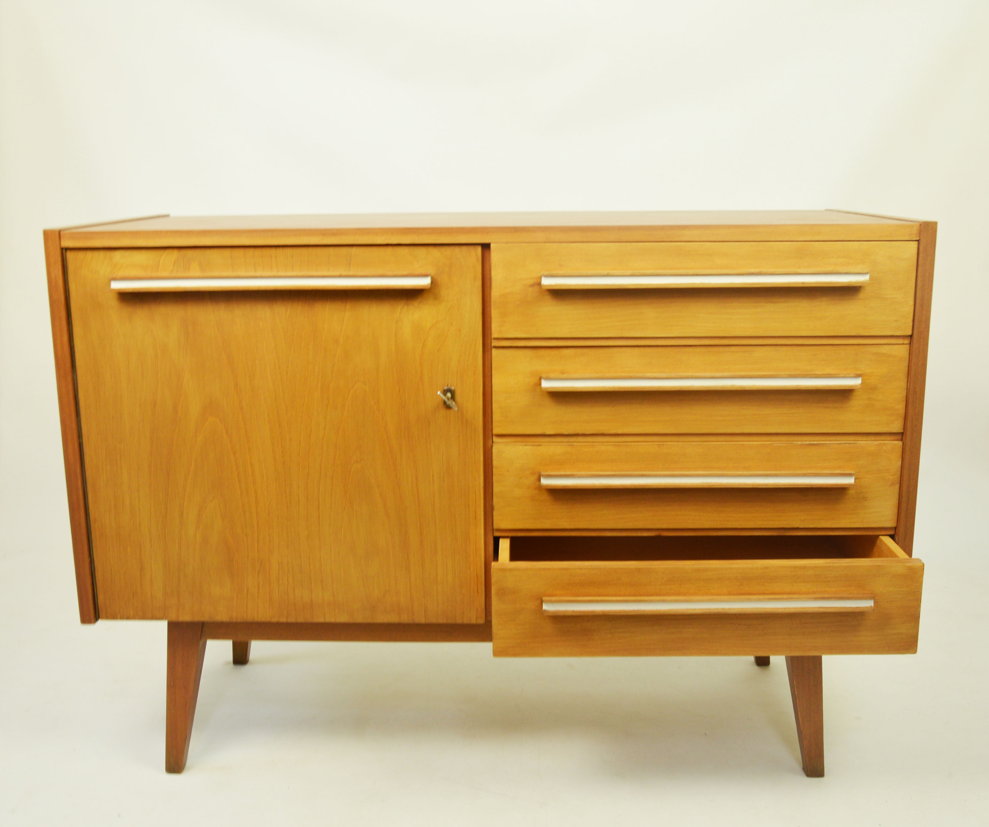 Chest of drawers, 1970s