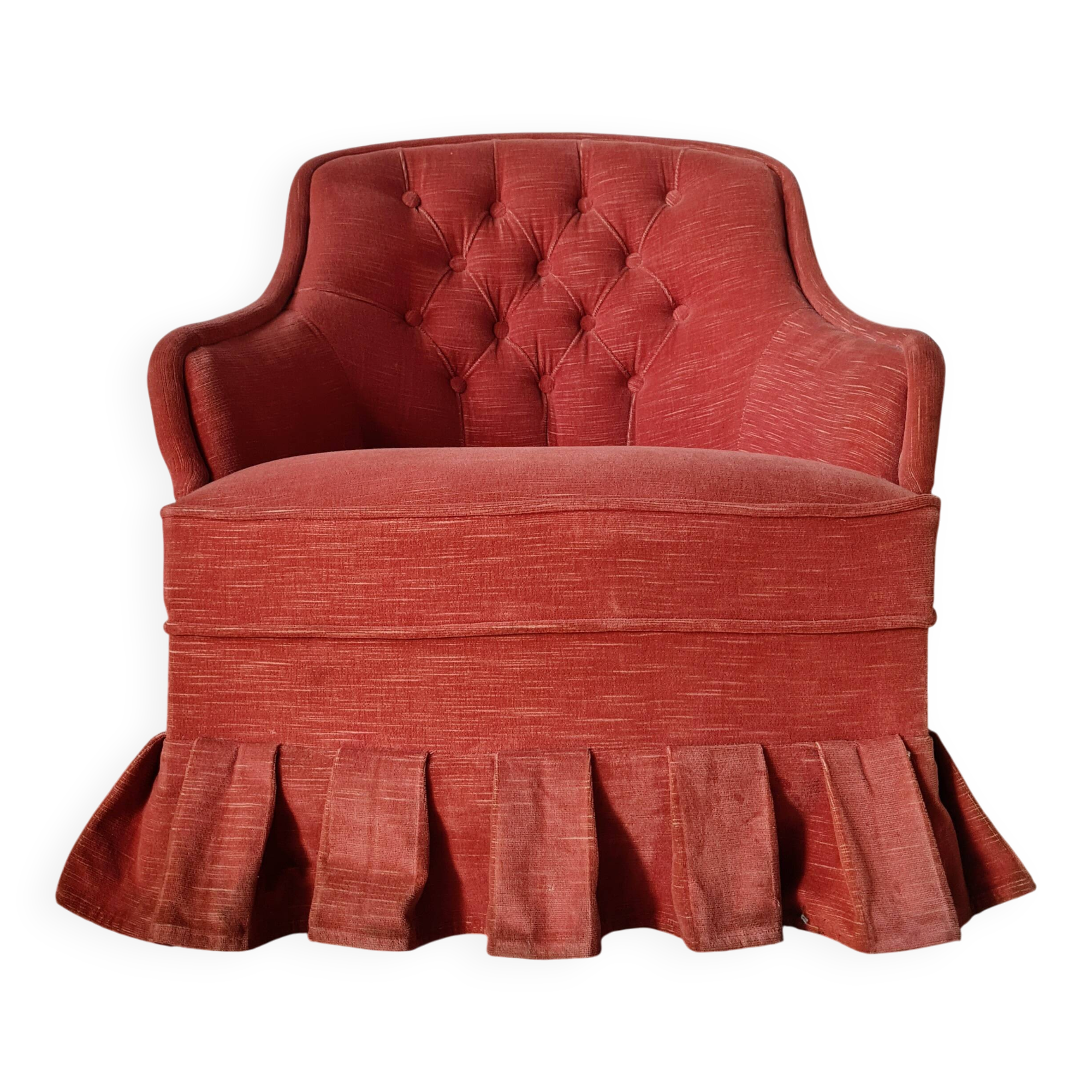 Fauteuil crapaud en velours rouge - jupe