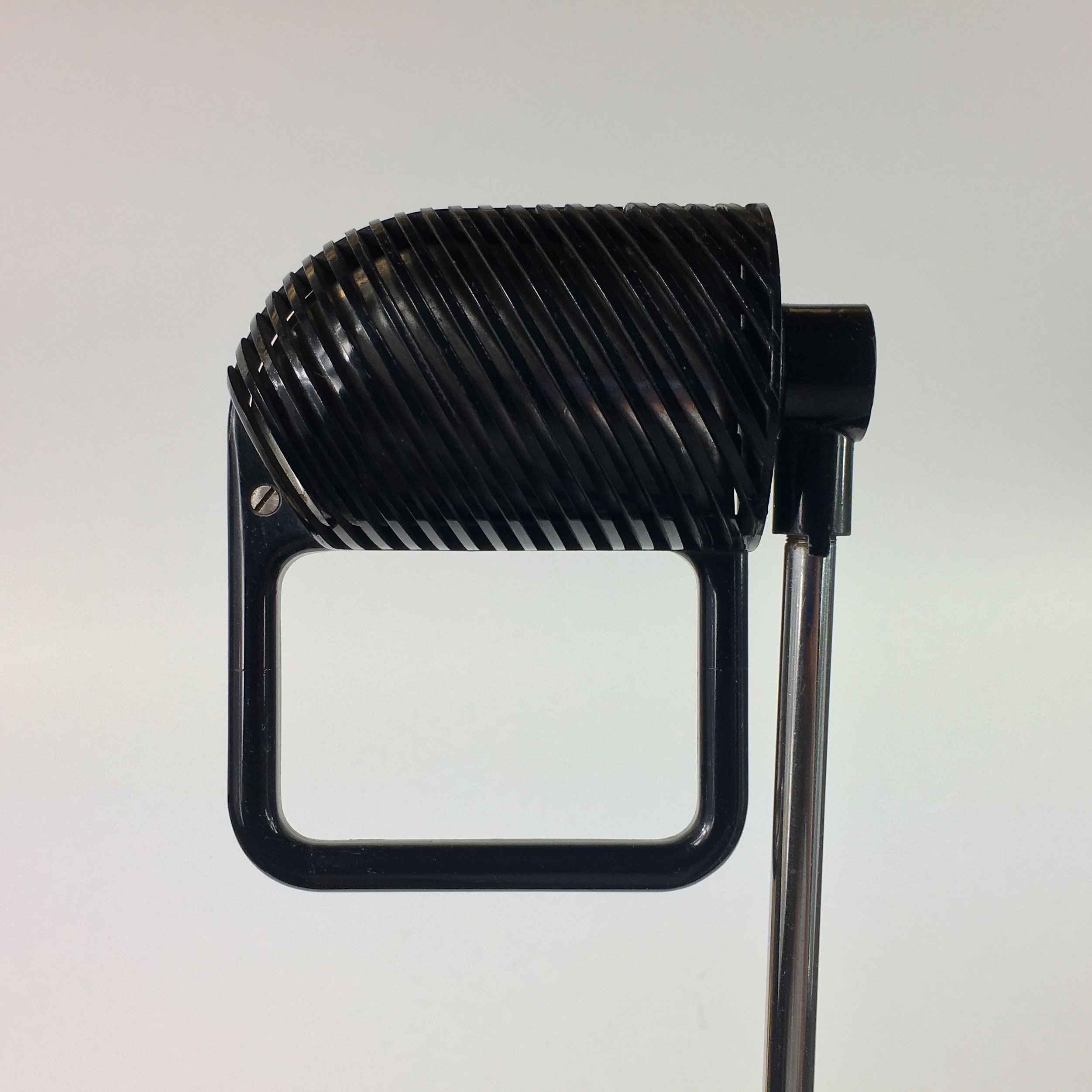 Maniglia table lamp by De Pas, D'Urbino and Lomazzi for Stilnovo, 1970s