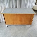 Bureau de maître d’école des années 50